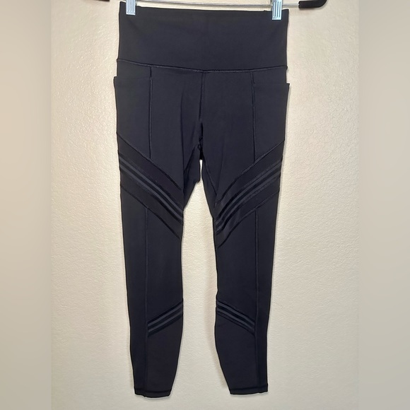 Athleta Up For Anything Mesh 7/8 Tight - Picture 2 of 8